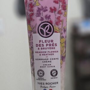 Yves Rocher Meadow Flower & Heather Body Scrub - Pink and Purple